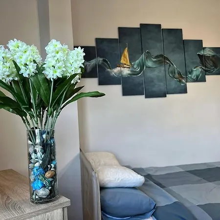 Blue Vibes - Cozy Old Town Studio Apartment Bucharest