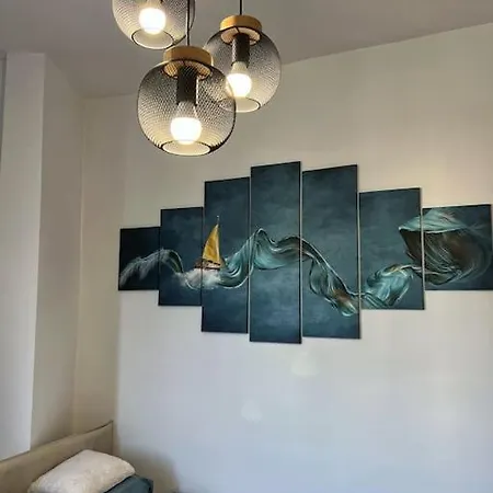 Blue Vibes - Cozy Old Town Studio