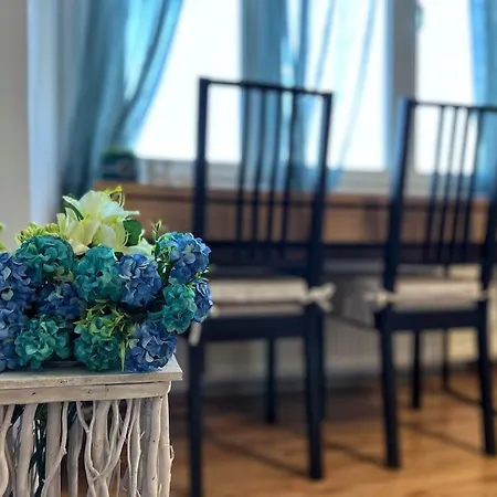 Blue Vibes - Cozy Old Town Studio * Bucharest