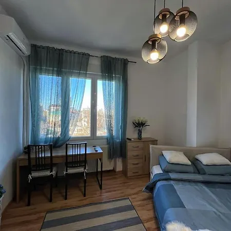 Blue Vibes - Cozy Old Town Studio Apartment